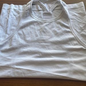 Lululemon Swiftly High Neck T back